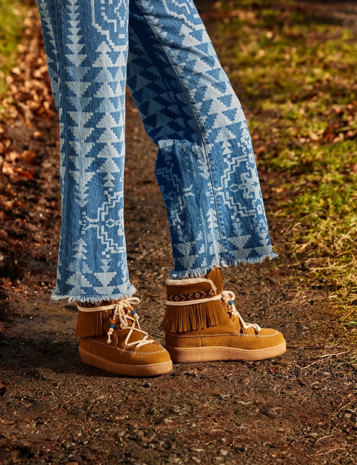 Penelope Chilvers Winter Boots | Wool & Shearling*Cabin Suede Wool-Lined Boot
