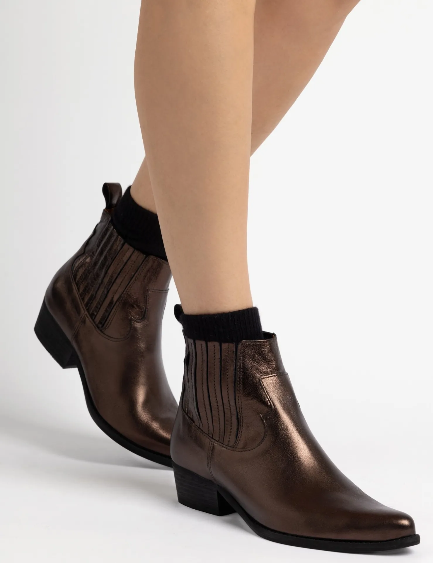 Penelope Chilvers Ankle Boots*Frontier Metallic Leather Boot