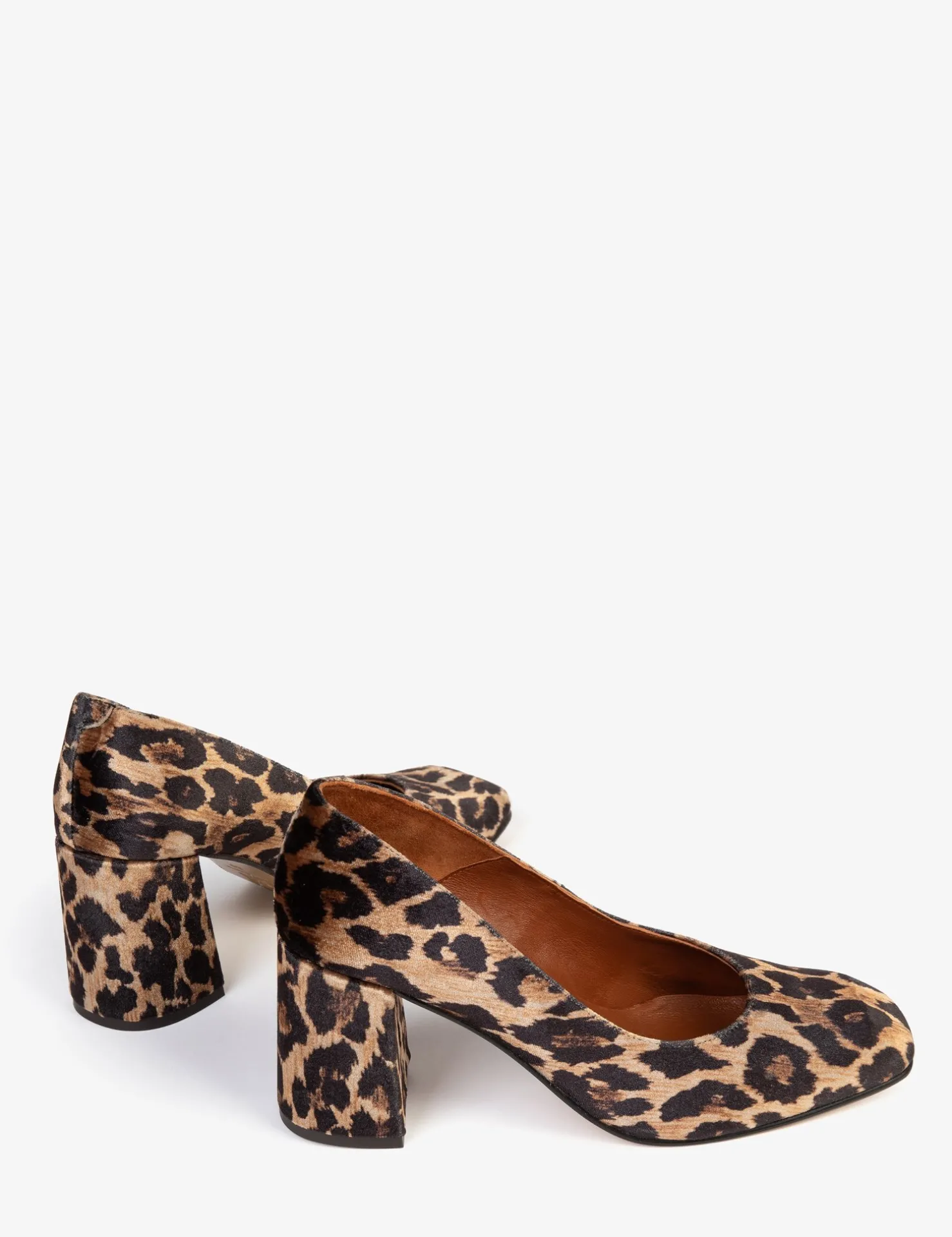 Penelope Chilvers Heeled Shoes*Gamine Velvet Shoe