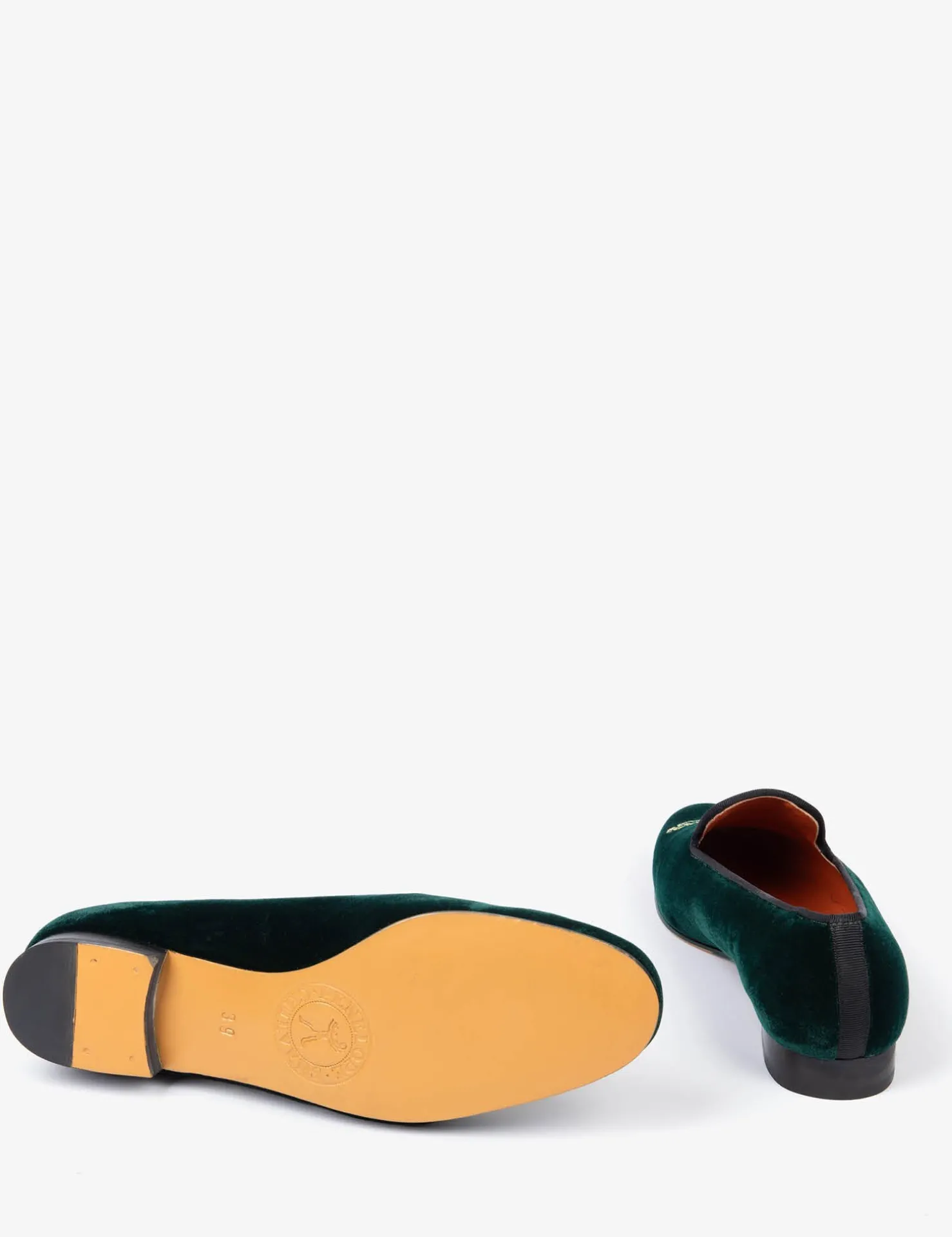 Penelope Chilvers Slippers*SUJÁN Smoking Slipper